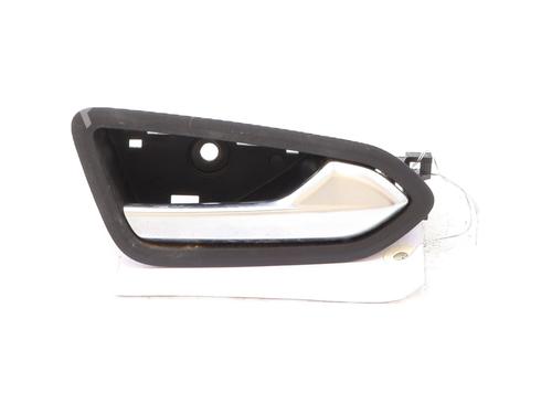 Used Front right interior door handle RENAULT CLIO V (B7_) 1.0 TCe 100 (B7MT) (101 hp) 29847415