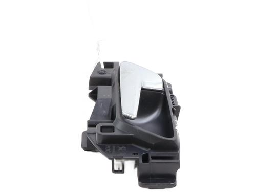 Venstre foran invendig håndtak PEUGEOT 208 II (UB_, UP_, UW_, UJ_) 1.2 PureTech 100 | BP30820113I13