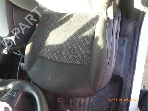 Fahrersitz für RENAULT KANGOO Express (FW0/1_) 1.5 dCi 90 (FW0G, FW05, FW08, FW11) (90 hp) 31691245