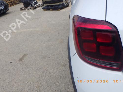 left-taillight-dacia-sandero-ii-2012-35921549 main image