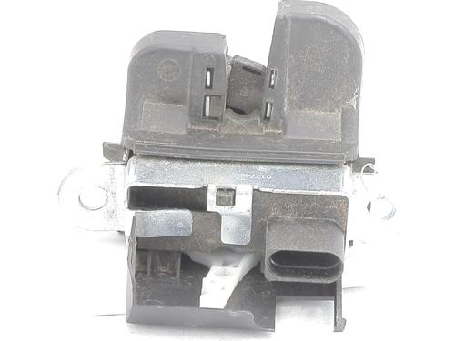 Used Tailgate lock VW GOLF VI (5K1) 2.0 TDI (110 hp) 26583163