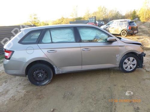 Front right door window SKODA FABIA III Estate (NJ5) 1.0 | BP24240859C19 