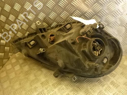 Right headlight RENAULT TRAFIC II Van (FL) 2.5 dCi 145 (FL0J) | BP24240768C29 