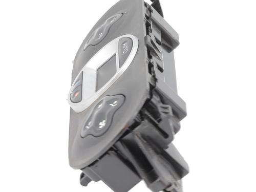Used Climate control Climate control RENAULT TWINGO II (CN0_) 1.2 16V (CN04, CN0B) (75 hp) 27351085 27351085