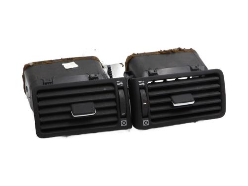 Air vent TOYOTA COROLLA (_E12_) 1.6 VVT-i (ZZE121_, ZZE121R) | BP32190691I21 