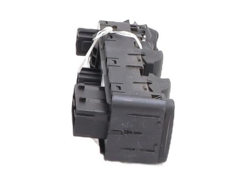 Used Left front window switch Left front window switch CITROËN C3 AIRCROSS II (2R_, 2C_) 1.2 PureTech 110 (2RHNZB, 2RHNZW, 2RHNPX, 2RHNPJ) (110 hp) 33889452 33889452
