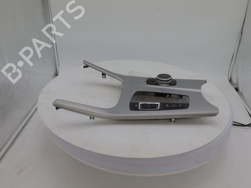 Midtkonsoll BMW X4 (F26) xDrive 20 d | BP30813996I22