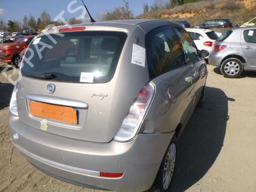 Left mirror LANCIA YPSILON (843_) 1.3 D Multijet (843.AXF11, 843.AXF1A, 843.AXM11,... | BP24241607C26 