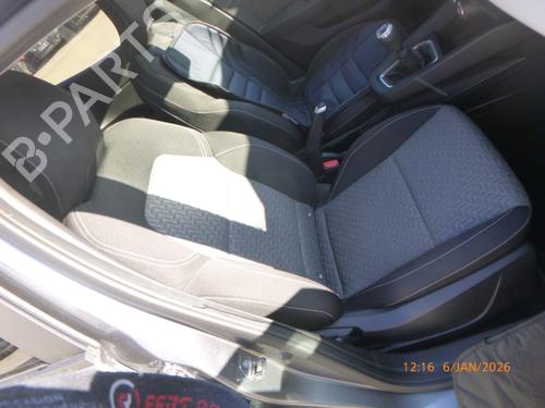 Stol høyre foran RENAULT CLIO V (B7_) 1.5 Blue dCi 100 (B7AD) (101 hp) 31311063