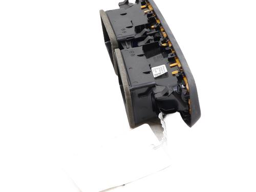 air-vent-seat-ibiza-v-kj1-kjg-2017-31629779 main image