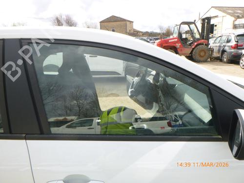 front-right-door-window-dacia-sandero-iii-2021-33025687 main image