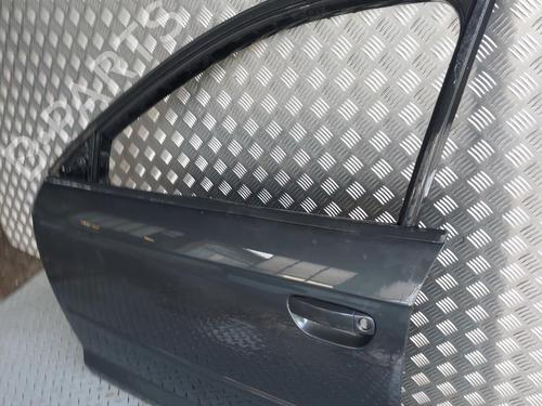 Used Left front door Left front door 24241137 24241137