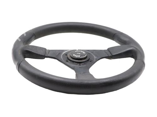 steering-wheel-bluecar-bluesummer-convertible-2015-30548379 main image