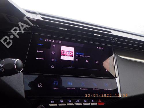 Used Display monitor Display monitor PEUGEOT 308 III (FB_, FH_, FP_, F3_, FM_) BlueHDi 130 (FBYHZL, FBYHZT) (131 hp) 33121575 33121575