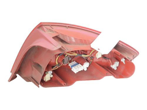 Left taillight PEUGEOT 407 (6D_) 2.0 HDi 135 (6DRHRH, 6DRHRE, 6DRHRG, 6DRHRJ) | BP25824873C34 