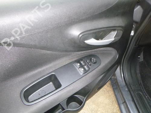 Used Parts FIAT PUNTO (199_)  1.3 D Multijet  2363241