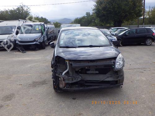 Lamp holder RENAULT TWINGO II (CN0_) 1.2 16V (CN04, CN0B) | BP32529515L10 