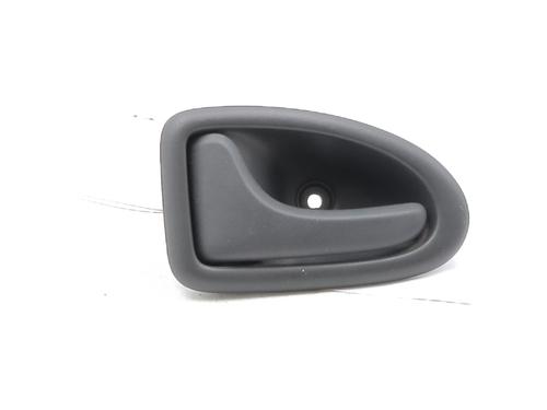 Venstre bagtil invendig håndtag RENAULT CLIO II (BB_, CB_) 1.2 16V (BB05, BB0W, BB11, BB27, BB2T, BB2U, BB2V, CB05,... (75 hp) 28797922