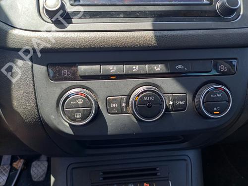 AC-Styringsenhed/Manøvreenhed VW TIGUAN (5N_) 2.0 TDI (140 hp) 27669556