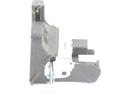 Tailgate lock VW GOLF VI (5K1) 2.0 TDI | BP26583163C101 