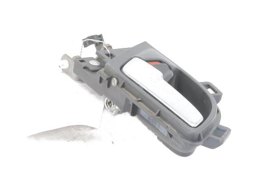 Venstre foran invendig håndtak HONDA CR-V III (RE_) 2.0 i-VTEC 4WD (RE5, RE2) (150 hp) 26890979