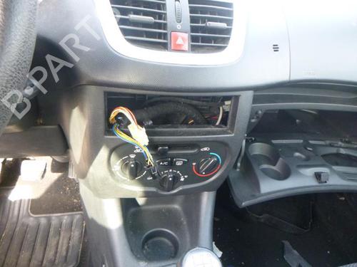 Left taillight PEUGEOT 206+ (2L_, 2M_) 1.4 i | BP24240904C34 - Image 19