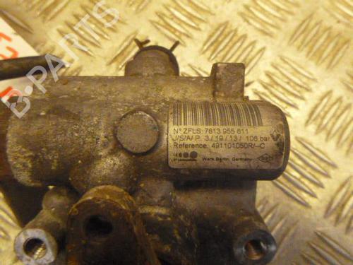 Used Steering pump Steering pump RENAULT TRAFIC II Van (FL) 2.0 dCi 90 (FL0H, FL00, FL01, FL0M, FL0P, FL0S) (90 hp) 24241434 24241434