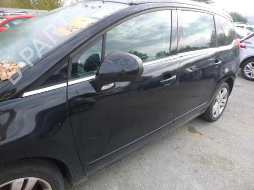 Used Left front door Left front door PEUGEOT 5008 (0U_, 0E_) 1.6 HDi (112 hp) 32145595 32145595