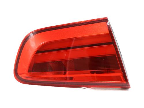 Venstre baglygte bagklap Venstre baglygte bagklap BMW 1 (F20) 118 i (136 hp) 36336670 36336670