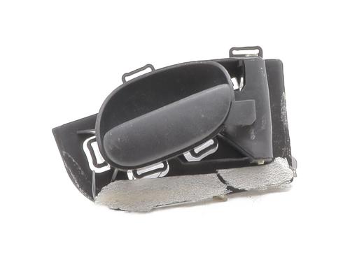 Used Front right interior door handle PEUGEOT 206 Hatchback (2A/C) 1.6 i (89 hp) 28111587