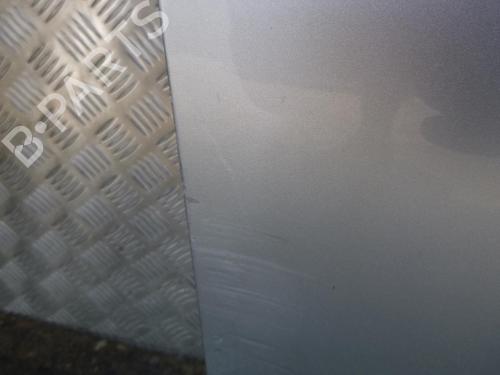 Used Right front door VW GOLF VI (5K1) 2.0 TDI (110 hp) 24240776