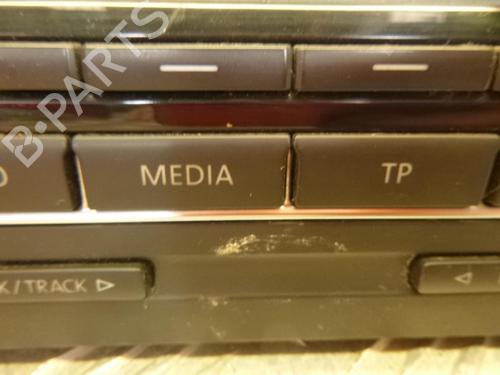 Radio VW POLO V (6R1, 6C1) 1.6 TDI | BP24241233E6 