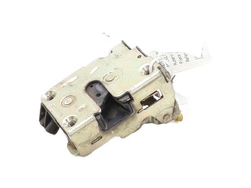 Fechadura frente esquerda RENAULT RAPID Box Body/MPV (F40_, G40_) 1.1 (48 hp) 30732692
