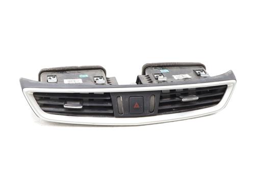 Used Air vent NISSAN QASHQAI II (J11, J11_) 1.5 dCi (110 hp) 31578987