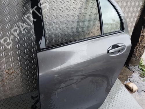 Używane Drzwi tylne lewe TOYOTA YARIS (_P9_) 1.4 D-4D (NLP90_, NLP90R) (90 hp) 24241916