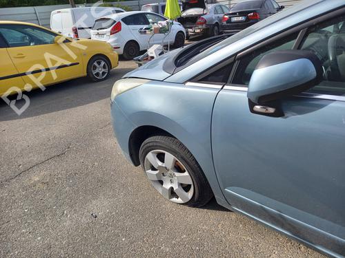 Left front fenders PEUGEOT 5008 (0U_, 0E_) 1.6 HDi | BP27886136C41