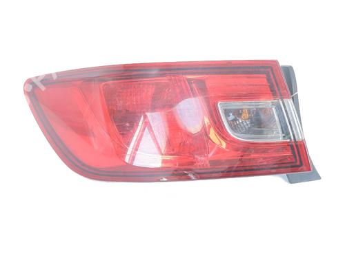 Used Left taillight RENAULT CLIO IV (BH_) 1.5 dCi 75 (75 hp) 26708919