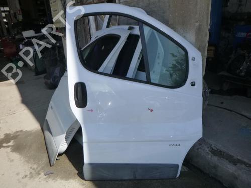 Used Right front door OPEL VIVARO A Van (X83) 1.9 DTI (F7) (101 hp) 24242173
