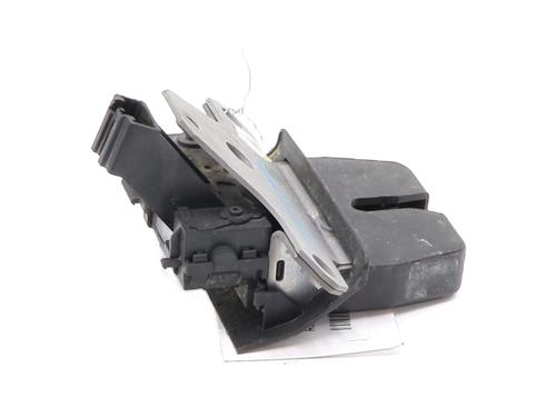 Tailgate lock VOLVO S40 II (544) 1.6 D | BP32025059C101