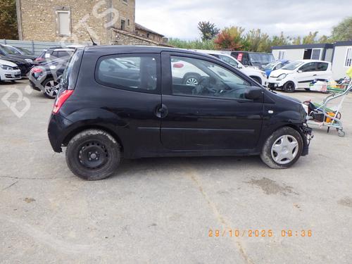 Lamp holder RENAULT TWINGO II (CN0_) 1.2 16V (CN04, CN0B) | BP32529515L10 