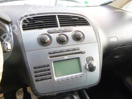 Left mirror SEAT TOLEDO III (5P2) 1.9 TDI | BP24242398C26 