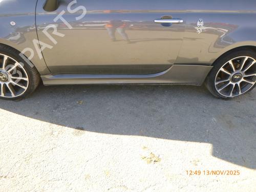 Venstre sidekjole Venstre sidekjole ABARTH 500 / 595 / 695 1.4 (312.AXY11, 312.AXY1A) (145 hp) 30452957 30452957