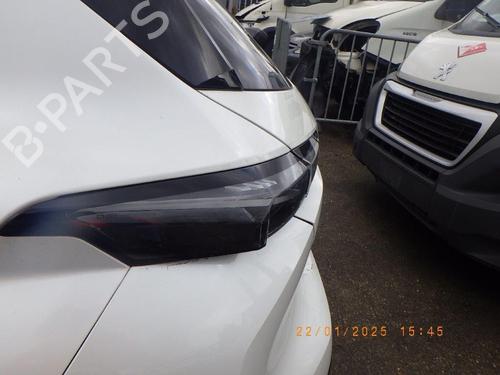 Left taillight PEUGEOT 308 III (FB_, FH_, FP_, F3_, FM_) BlueHDi 130 (FBYHZL, FBYHZT) | BP24240408C34 
