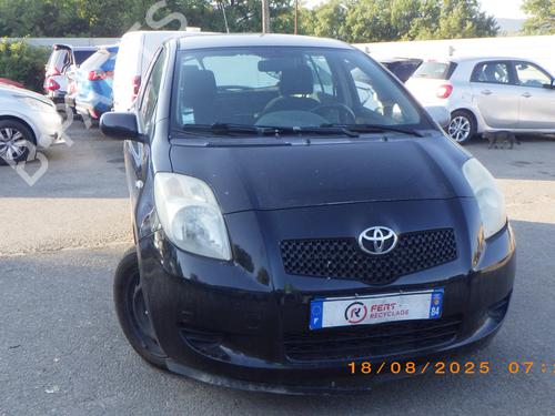 Brugte TOYOTA YARIS (_P9_) 1.4 D-4D (NLP90_, NLP90R) (90 hp) 4277729