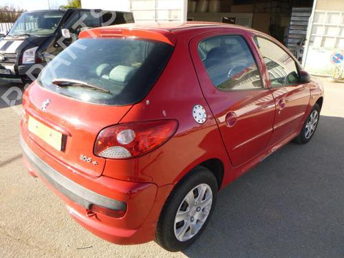 Right mirror PEUGEOT 206+ (2L_, 2M_) 1.4 HDi eco 70 | BP24242382C27 