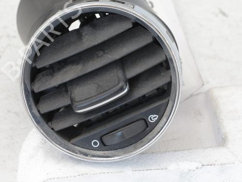 Air vent PEUGEOT 308 I (4A_, 4C_) 1.6 HDi | BP25216463I21