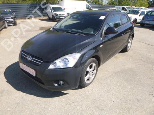 Used Parts KIA PRO CEE'D (ED)  1.6 CRDi 90  2363470