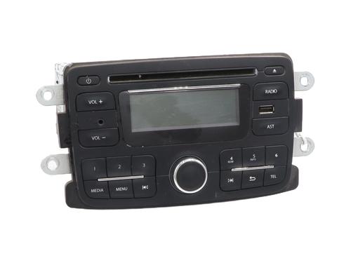 Used Radio DACIA DOKKER MPV (KE_) 1.2 TCe (KEM0, KEAY) (115 hp) 32270006