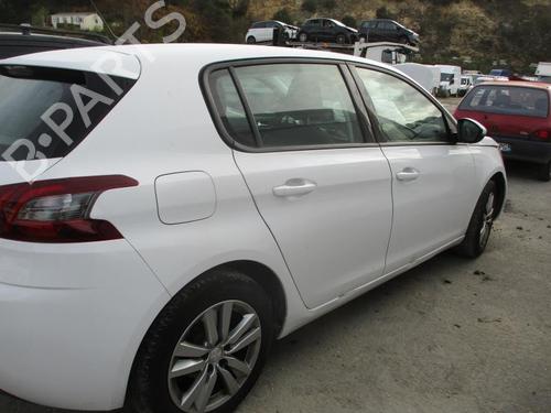 Brugte PEUGEOT 308 II (LB_, LP_, LW_, LH_, L3_) 1.5 BlueHDi 130 (131 hp) 3483046
