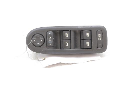 Used Left front window switch CITROËN C5 III Break (RW_) 2.0 HDi (136 hp) 29371987